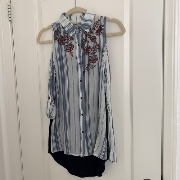 Knox Rose Tops - Knox Rose cold shoulder